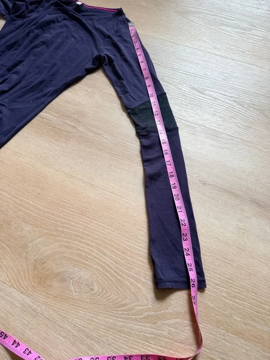NWOT NEW Lululemon Devotion Long Sleeve Tee Black Swan Purple Vitasea Top Size S - Picture 7 of 8